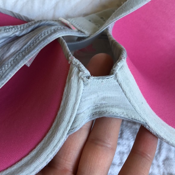 PINK Victoria’s Secret Bra - Picture 5 of 5
